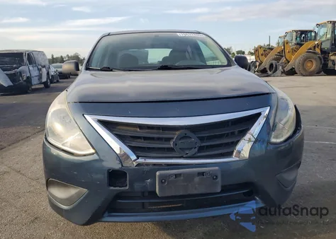 2015 Nissan Versa S z USA, uszkodzony, nr VIN 3N1CN7AP3FL869807